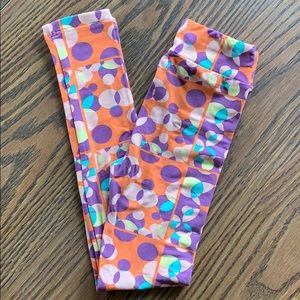 Girls LuLaRoe pattern leggings L/XL